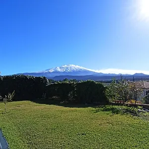 Good Morning Etna , Bronte Italien