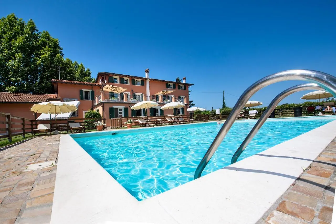 Relais Villa Isabel Pietrasanta Bed & Breakfast